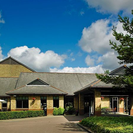 Delta Hotels By Marriott Cheshunt Broxbourne Exterior foto