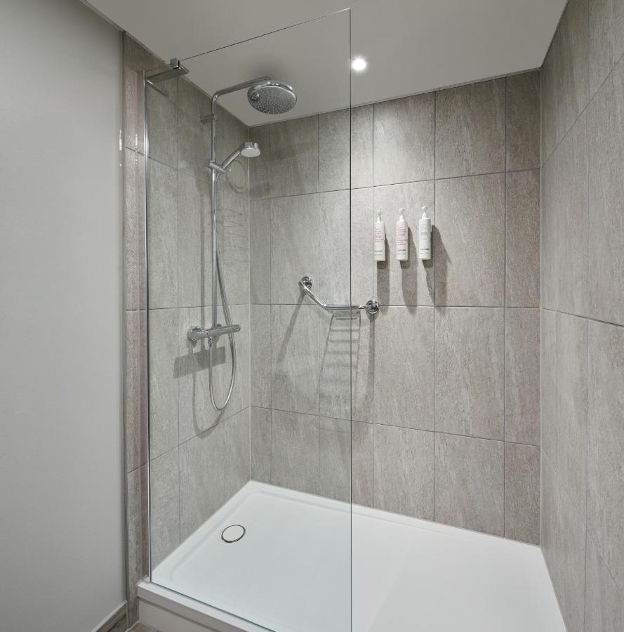 Delta Hotels By Marriott Cheshunt Broxbourne Exterior foto