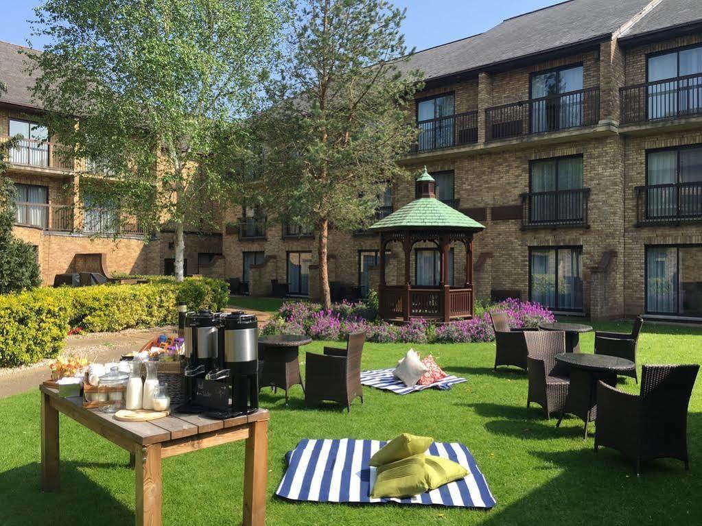 Delta Hotels By Marriott Cheshunt Broxbourne Exterior foto