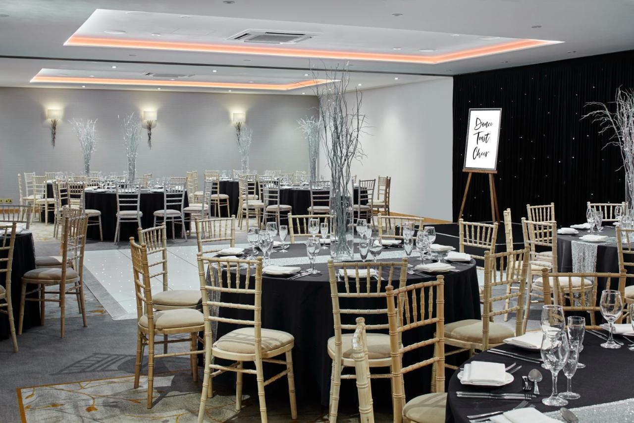 Delta Hotels By Marriott Cheshunt Broxbourne Exterior foto
